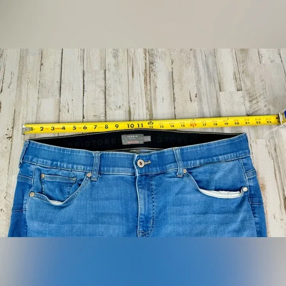 Torrid Jeans Women's Size 22T Blue High-Rise Bombshell Skinny Denim 31" Inseam - Picture 7 of 11